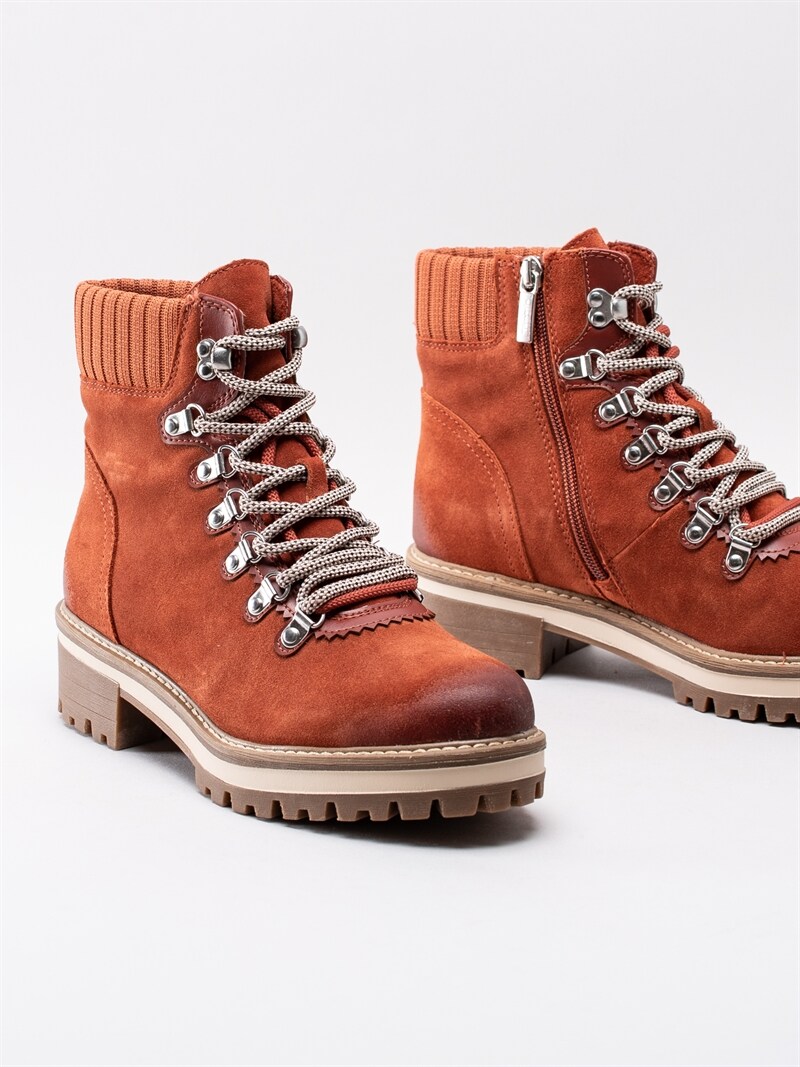 Tamaris 1 26226 23 444 Rust Orange varmfodrade pjäxkängor Damskor | Skoman.se Tamaris 1 26226 23 444 Rust Orange varmfodrade pjäxkängor Damskor | Skoman.se