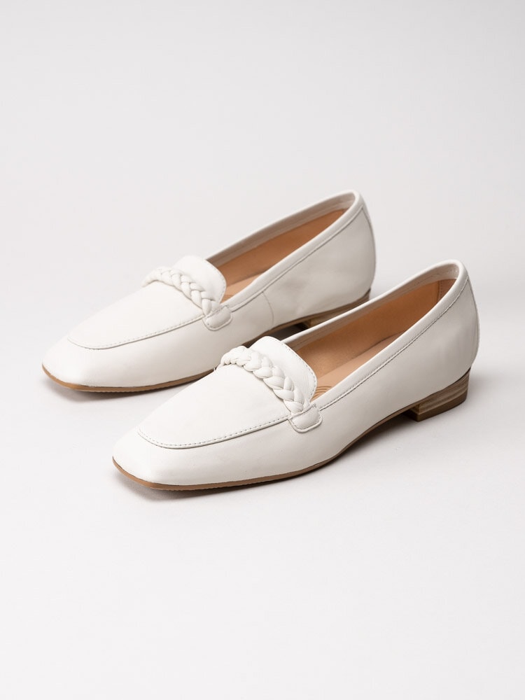 narrow width womens loafers