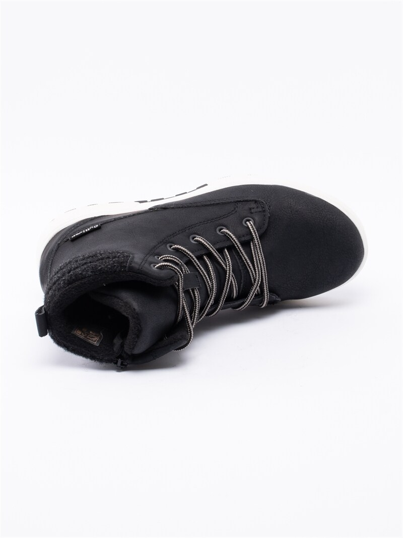 Gulliver 430 9573 01 Black Svarta fodrade vattentäta kängor Barnskor | Skoman.se Gulliver 430 9573 01 Black Svarta fodrade vattentäta kängor Barnskor | Skoman.se
