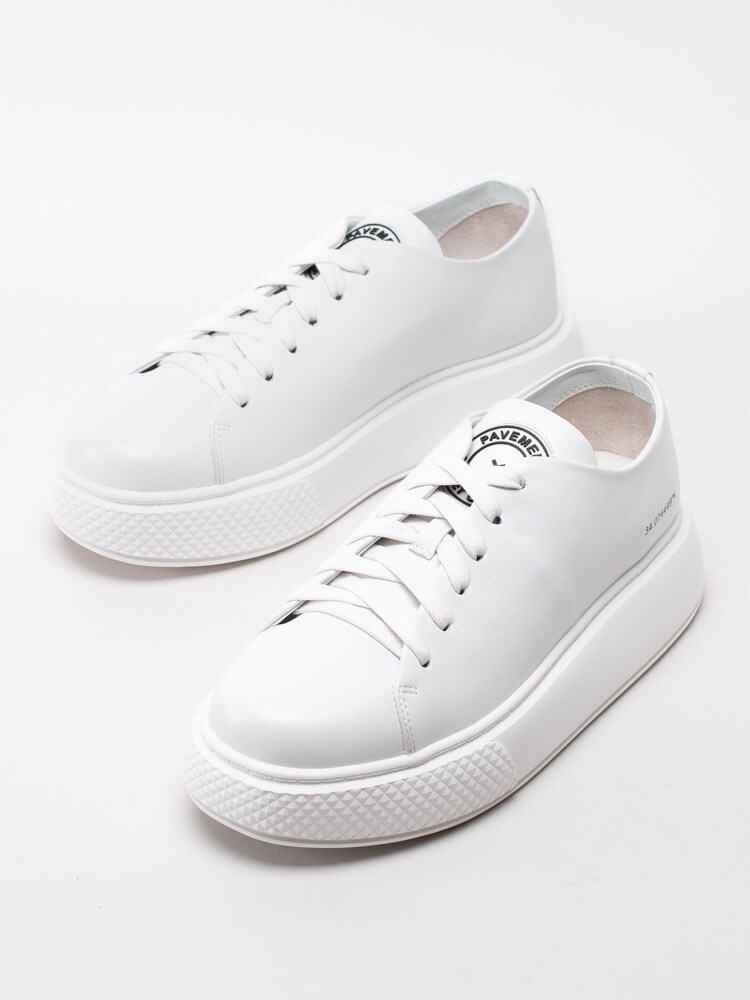 Pavement Entourage White Vita sneakers i skinn med platå Damskor | Skoman.se Pavement Entourage White Vita sneakers i skinn med platå Damskor | Skoman.se