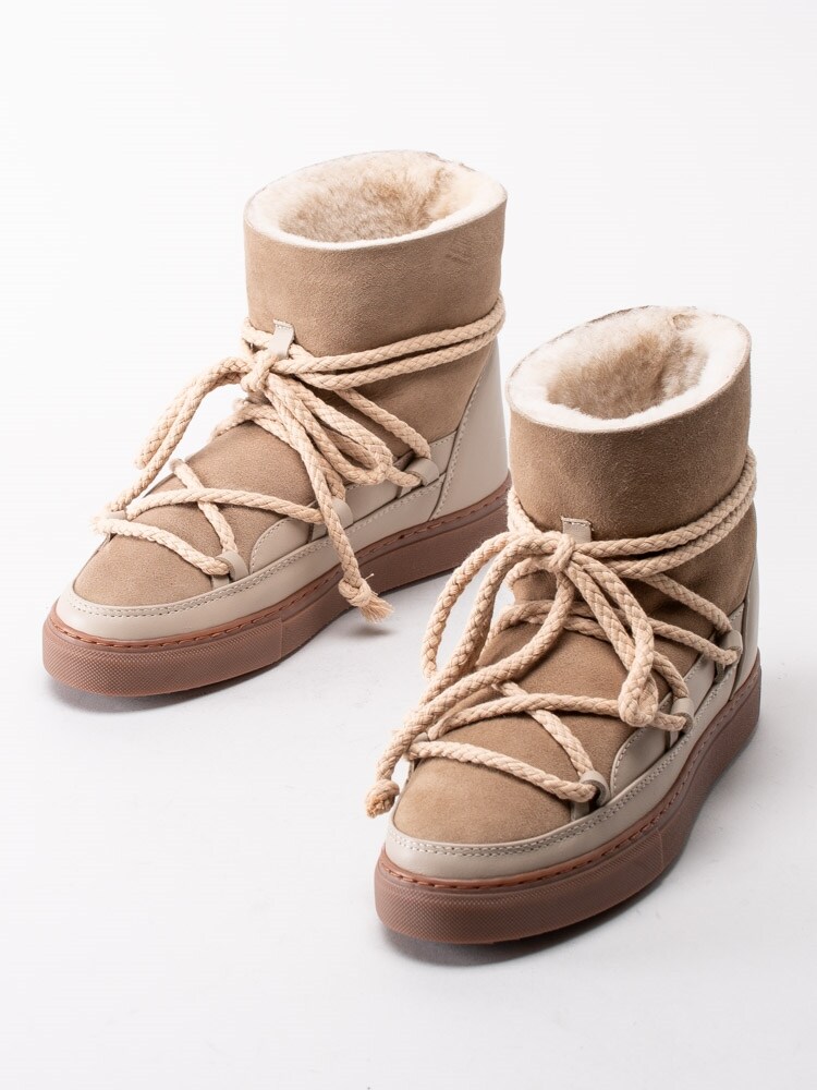 Inuikii Sneaker Classic Beige – Beige vinterstövlar i mocka Inuikii Sneaker Classic Taupe – Bruna vinterstövlar i mocka