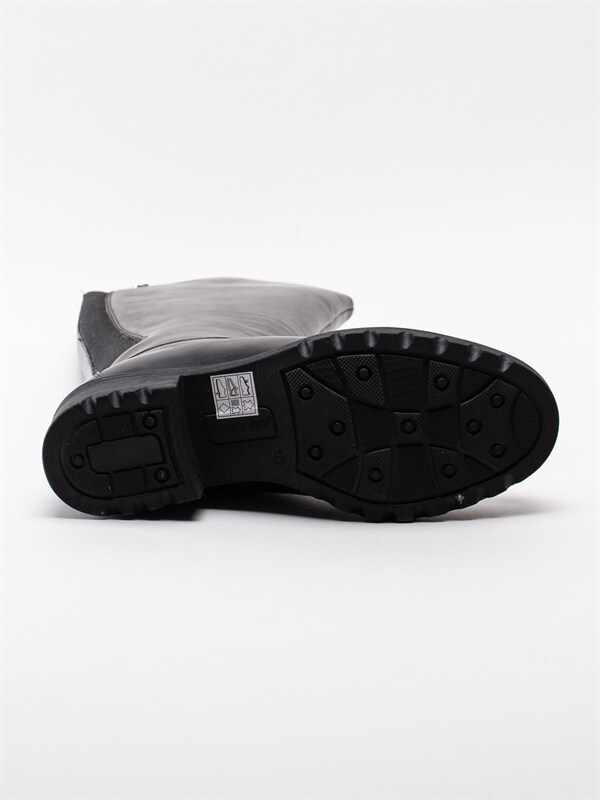 Park West 5213363.01 Black Svarta stövlar i skinn med Park West 5213363.01 Black Svarta stövlar i skinn med