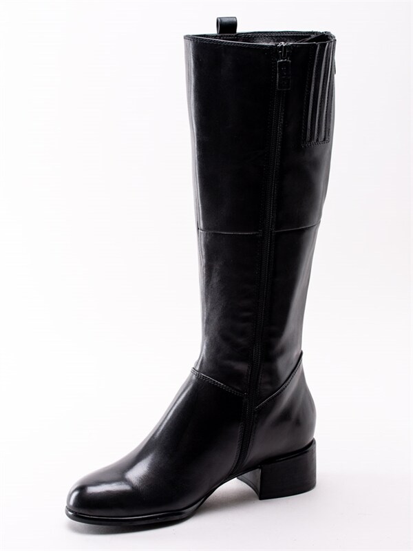 Tamaris 1 25575 33 001 Black Svarta stövlar med nitar Tamaris 1 25575 33 001 Black Svarta stövlar med nitar