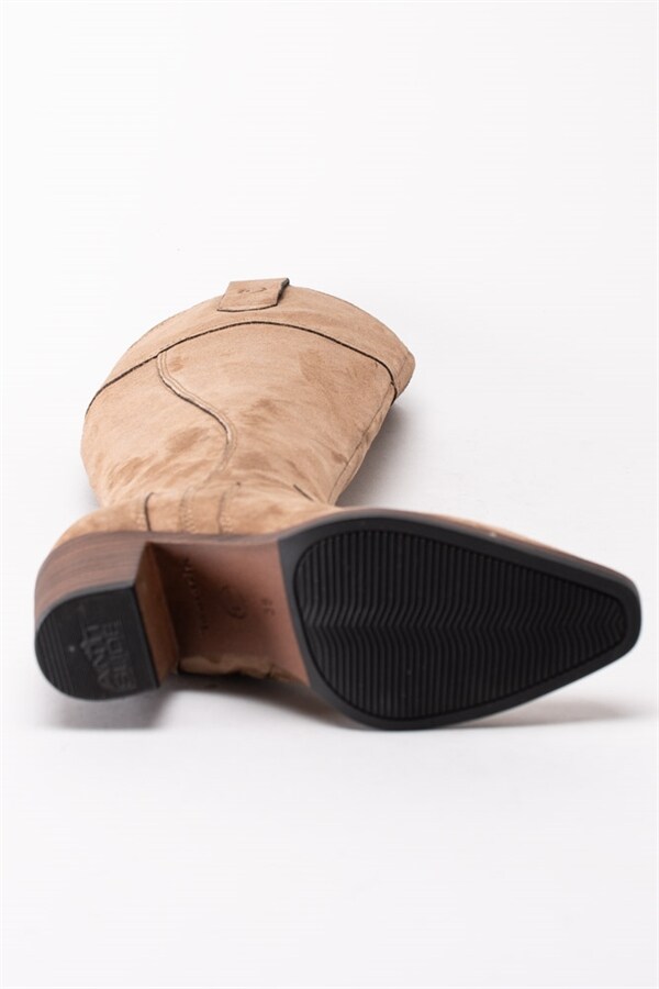 Tamaris 1 25546 25 341 Taupe – Beige mockastövlar med klack Tamaris 1 25546 25 341 Taupe – Beige mockastövlar med klack