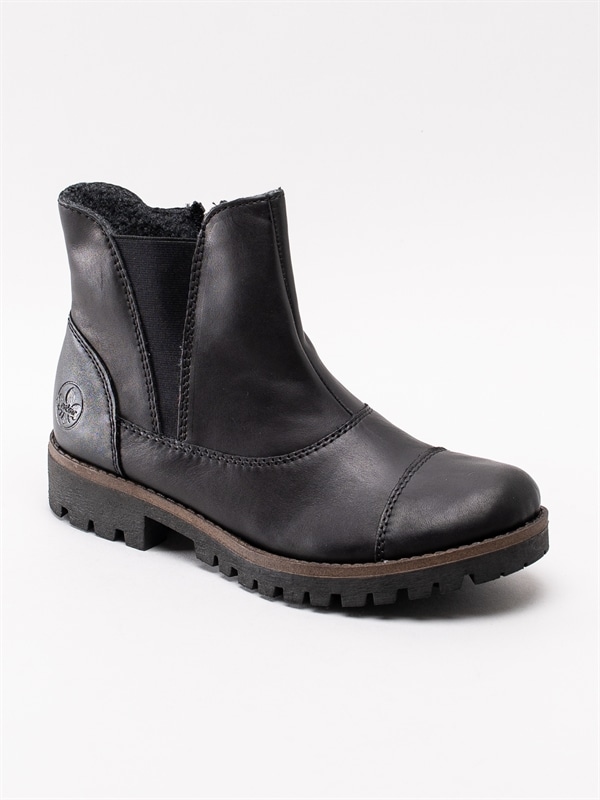 Rieker 78574 00 Black Svarta grova boots med V resår Rieker Black – Svarta fodrade boots i skinn Damskor