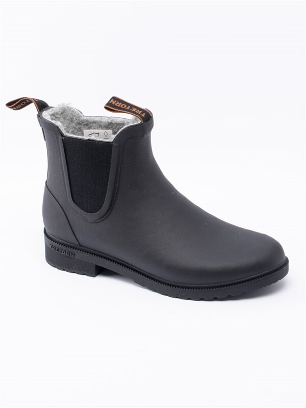 chelsea classic winter tretorn