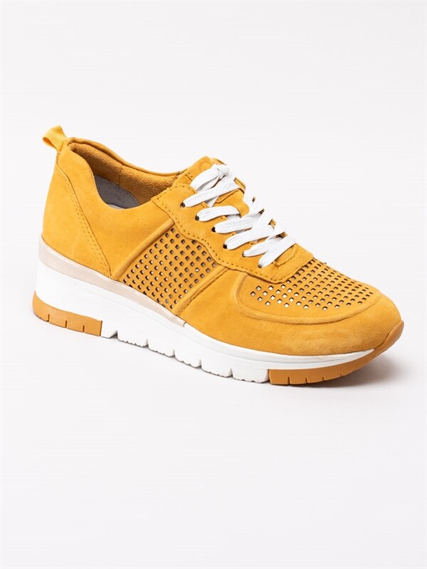 Tamaris Pure Relax Gula platåsneakers i mocka Tamaris Pure Relax Gula platåsneakers i mocka