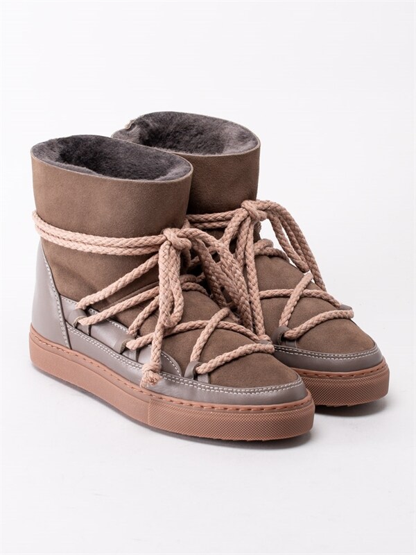 Inuikii Sneaker Classic Taupe – Bruna vinterstövlar i mocka Inuikii Sneaker Classic Taupe – Bruna vinterstövlar i mocka