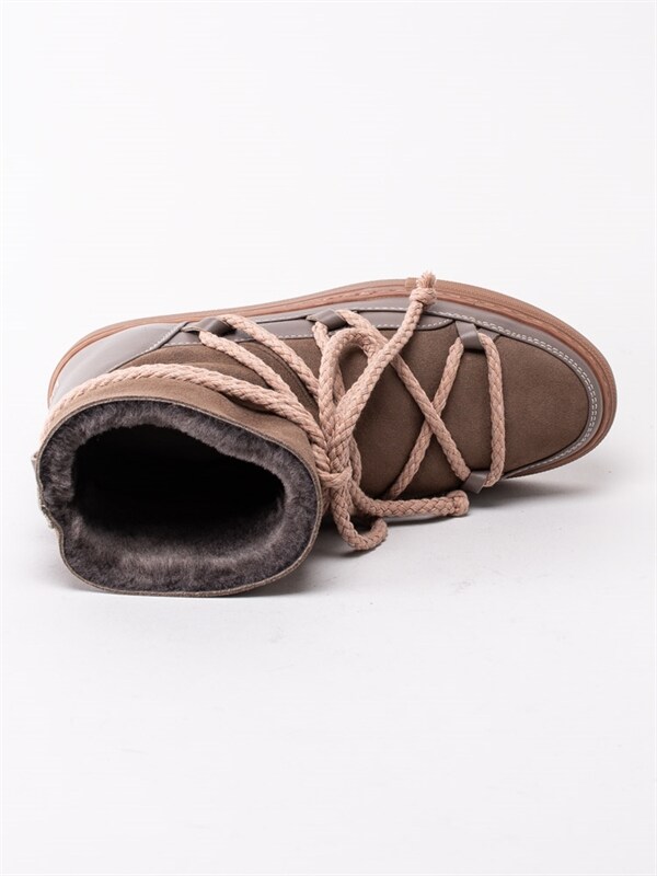 Inuikii Sneaker Classic Taupe – Bruna vinterstövlar i mocka Inuikii Sneaker Classic Taupe – Bruna vinterstövlar i mocka