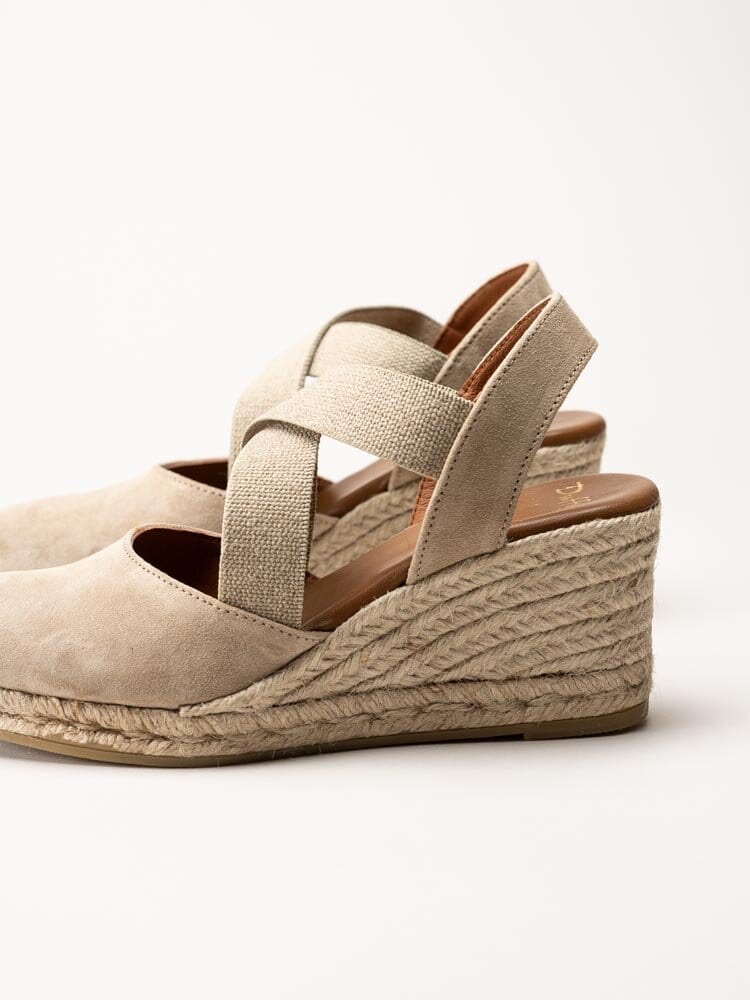 Duffy - Beige kilklackade espadrillos i mocka