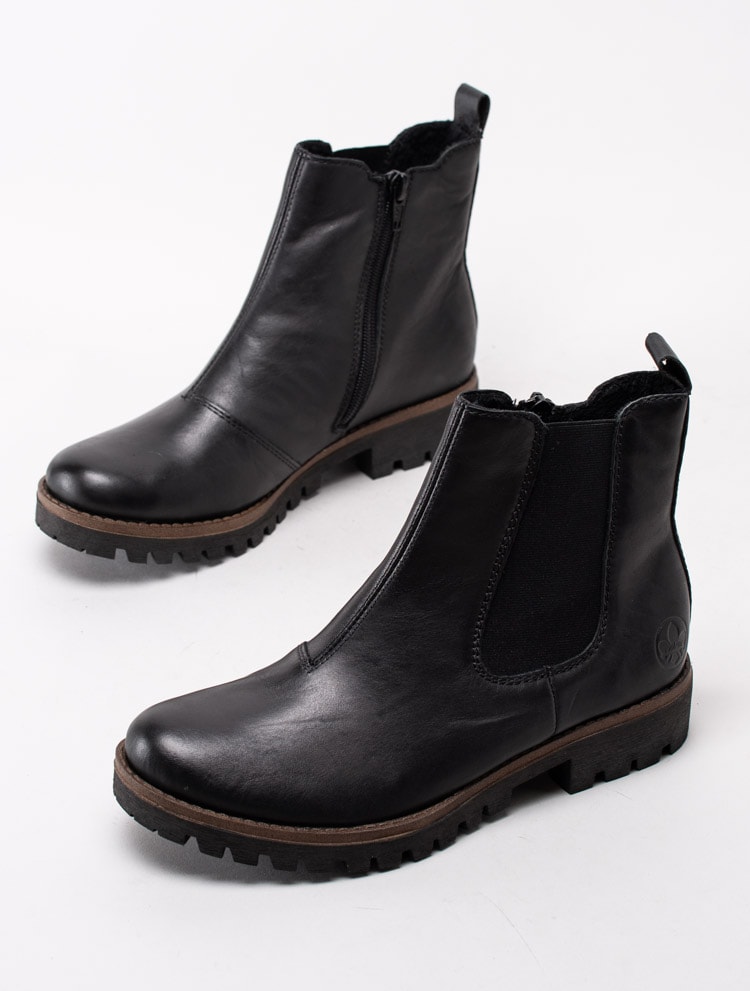Rieker Black – Svarta fodrade boots i skinn Damskor Rieker Black – Svarta fodrade boots i skinn Damskor