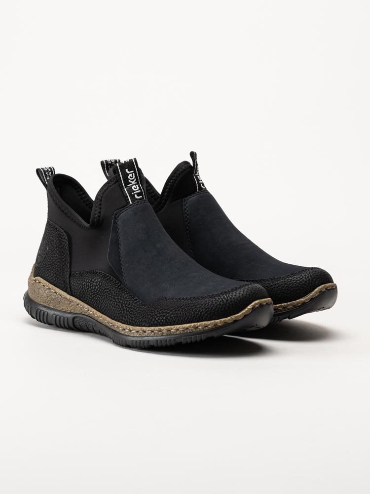 Rieker - Svarta slip on skor