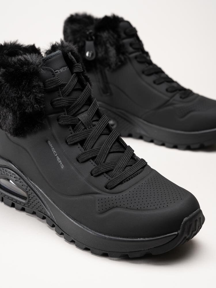 Skechers - UNO Rugged Fall Air - Svarta fodrade kängor