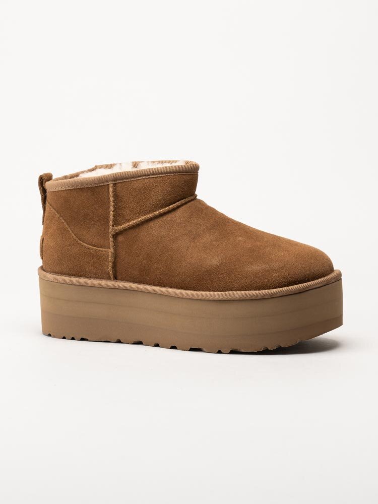 UGG - Classic Ultra Mini Platform - Ljusbruna låga platåboots i mocka