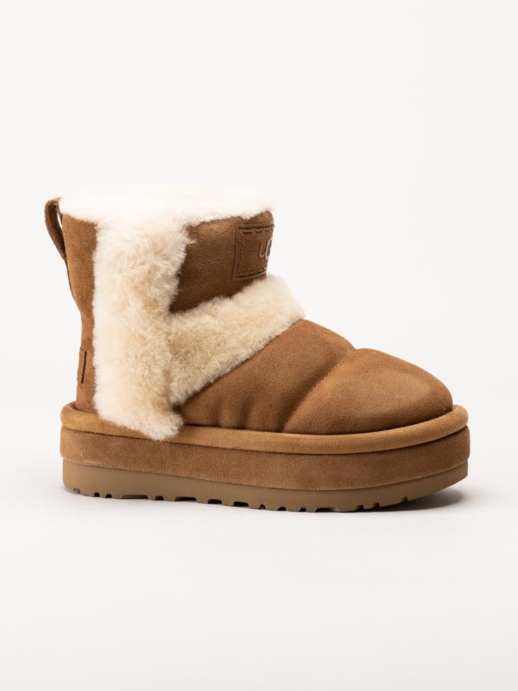 UGG - W Classic Chillapeak - Ljusbruna fodrade platåboots i mocka