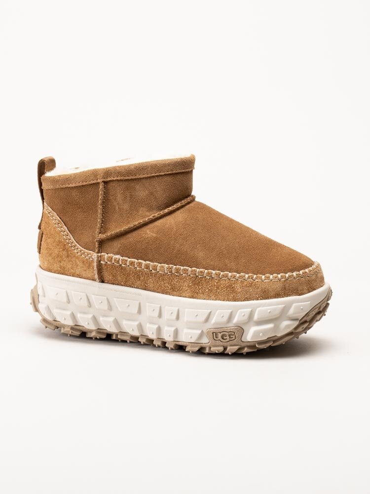 UGG - W Venture Daze Ultra Mini - Ljusbruna fodrade boots i mocka