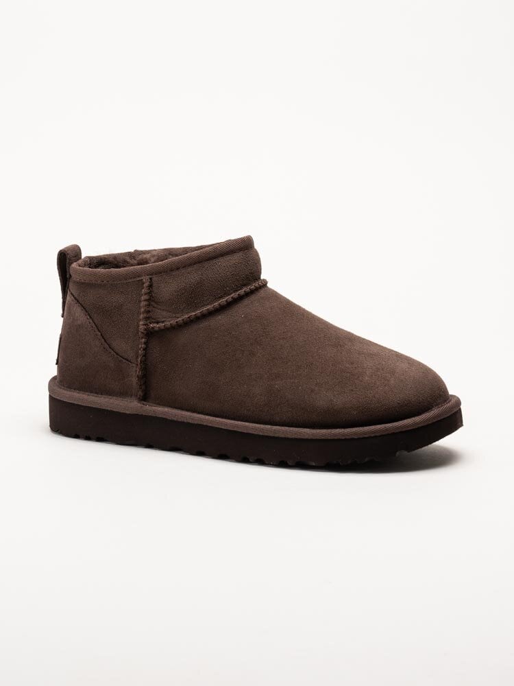 UGG - W Classic Ultra Mini - Mörkbruna ullfodrade boots i mocka