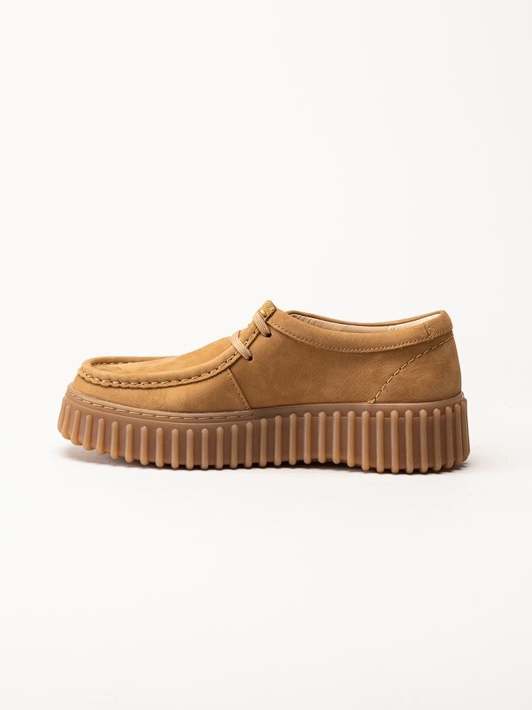 Clarks - Torhill Bee - Ljusbruna chunky snörskor i nubuck