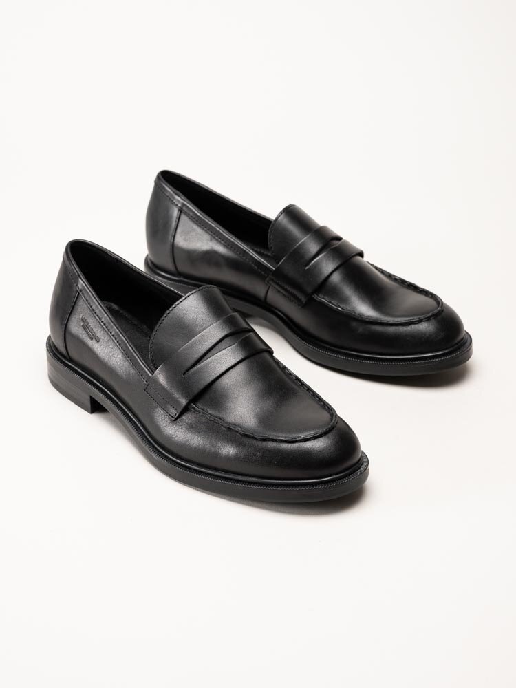 Vagabond - Amina - Svarta loafers i skinn