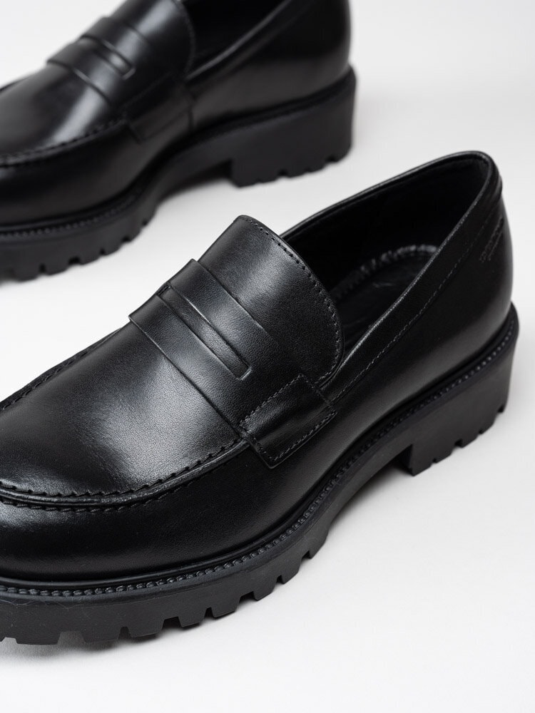 Vagabond - Kenova - Svarta chunky loafers i skinn