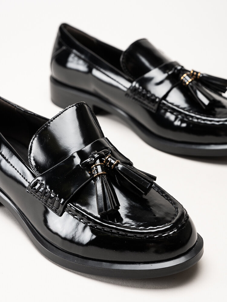 Tamaris - Svarta loafers i lack