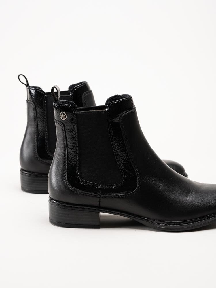 Rieker - Svarta chelsea boots i skinn