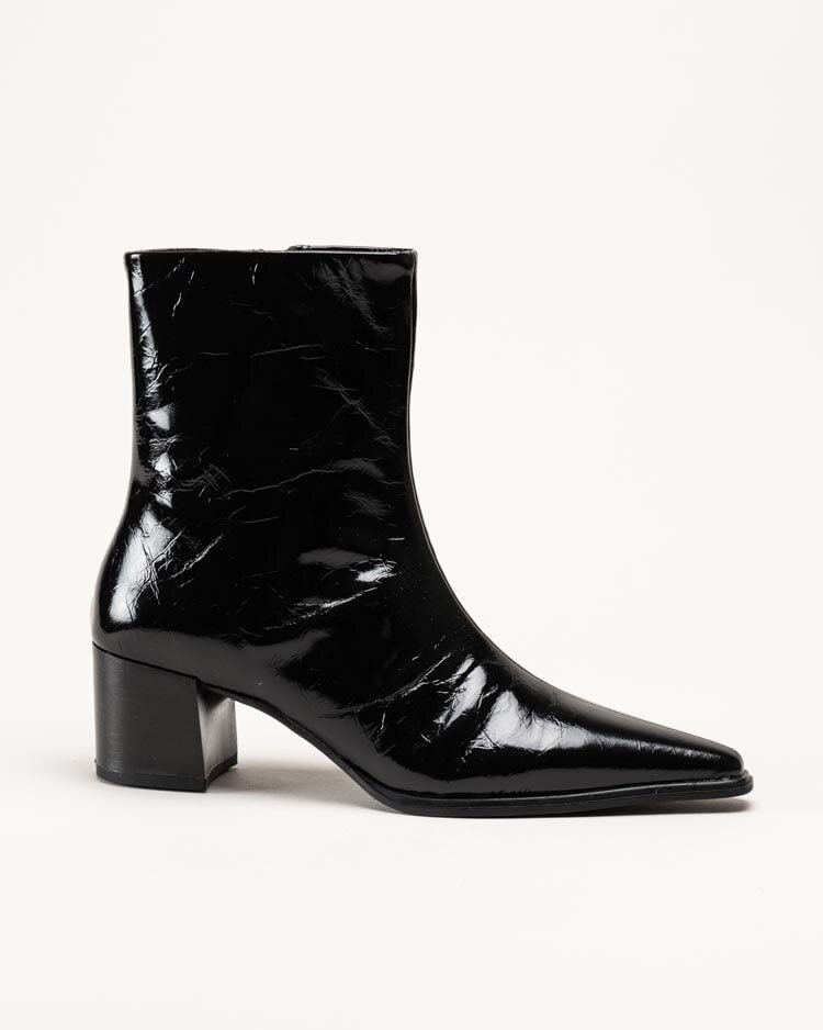 Vagabond - Giselle - Svarta boots i lackskinn