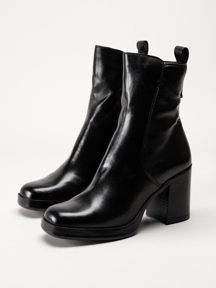 Mjus - Micaela - Svarta boots i skinn