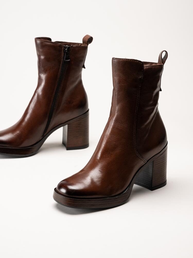 Mjus - Bruna boots i skinn