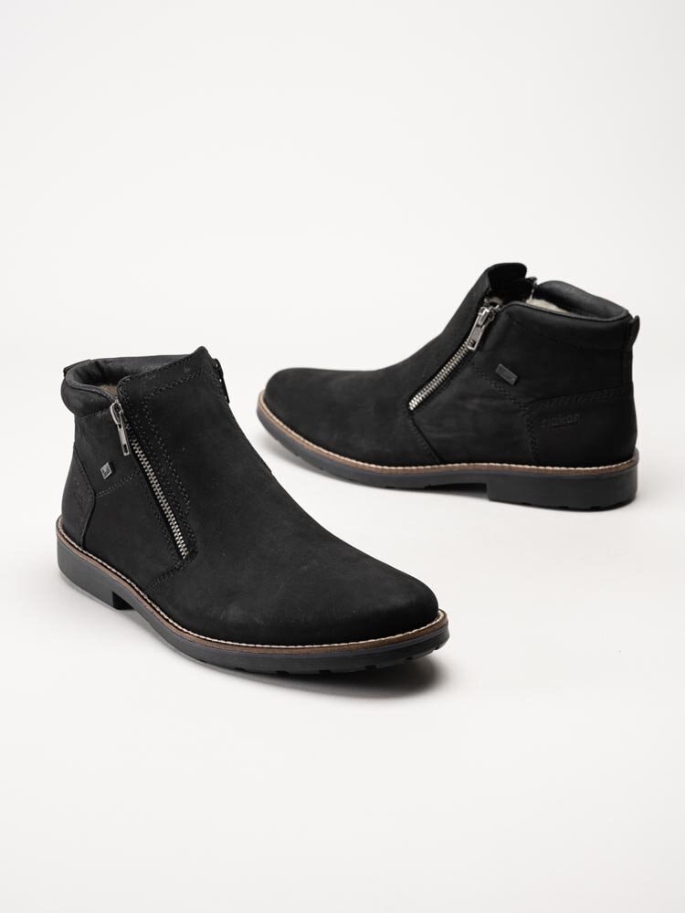 Rieker - Svarta fodrade boots i nubuck