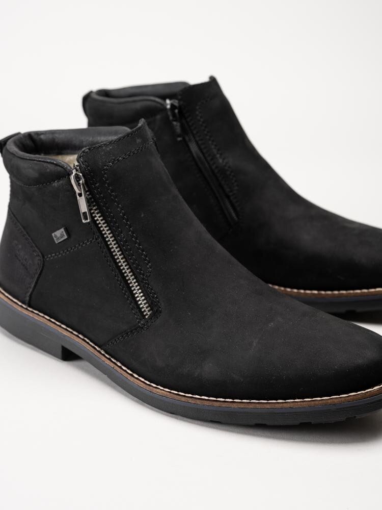 Rieker - Svarta fodrade boots i nubuck