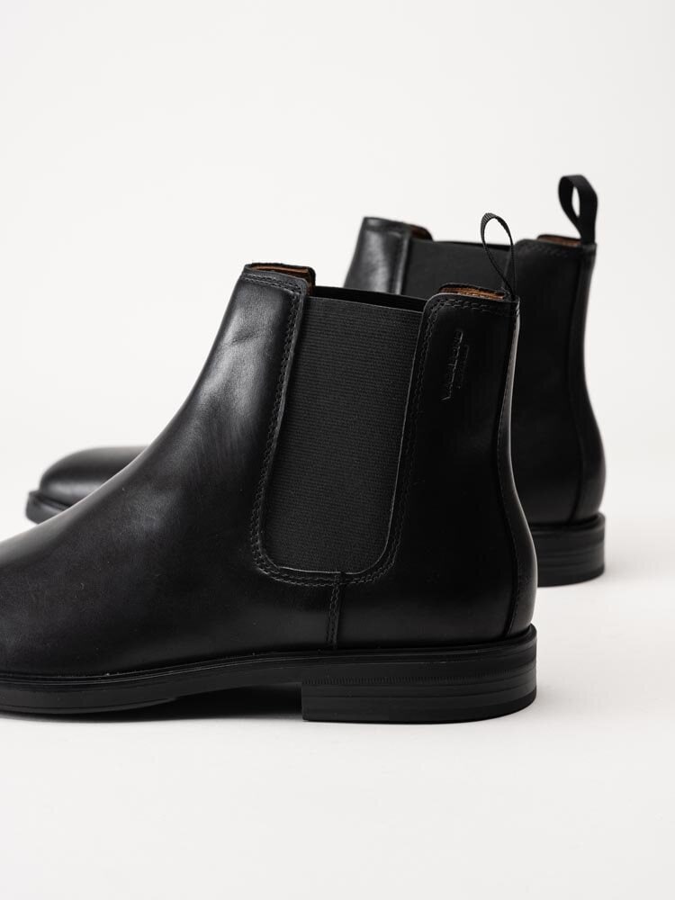 Vagabond - Andrew - Svarta chelsea boots i skinn