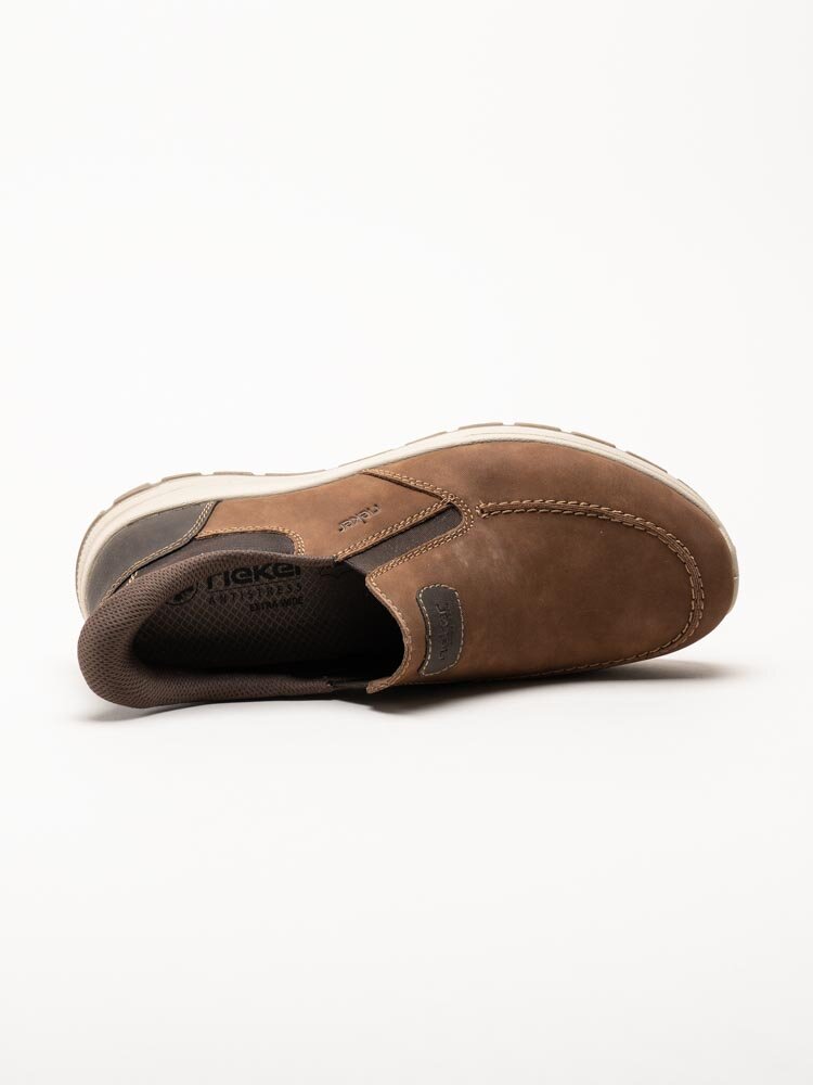 Rieker - Bruna slip on skor i oljad nubuck