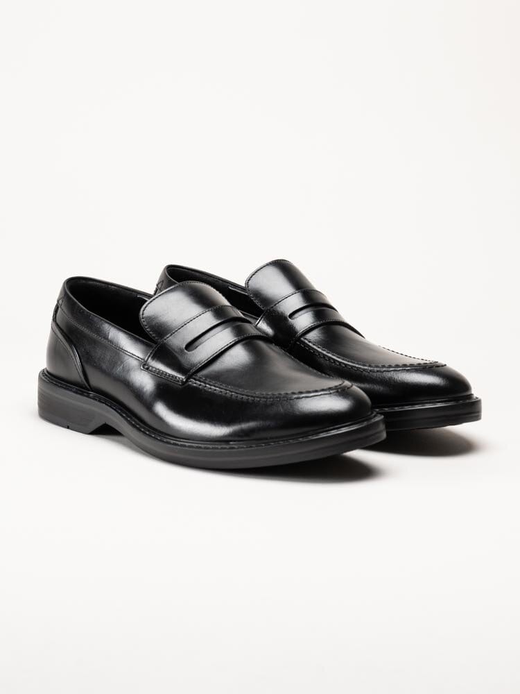 Clarks - Aldwin Step - Svarta pennyloafers i skinn