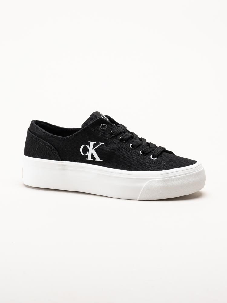 Calvin Klein - Vulc Platform Low CV Mg - Svarta platåsneakers i textil