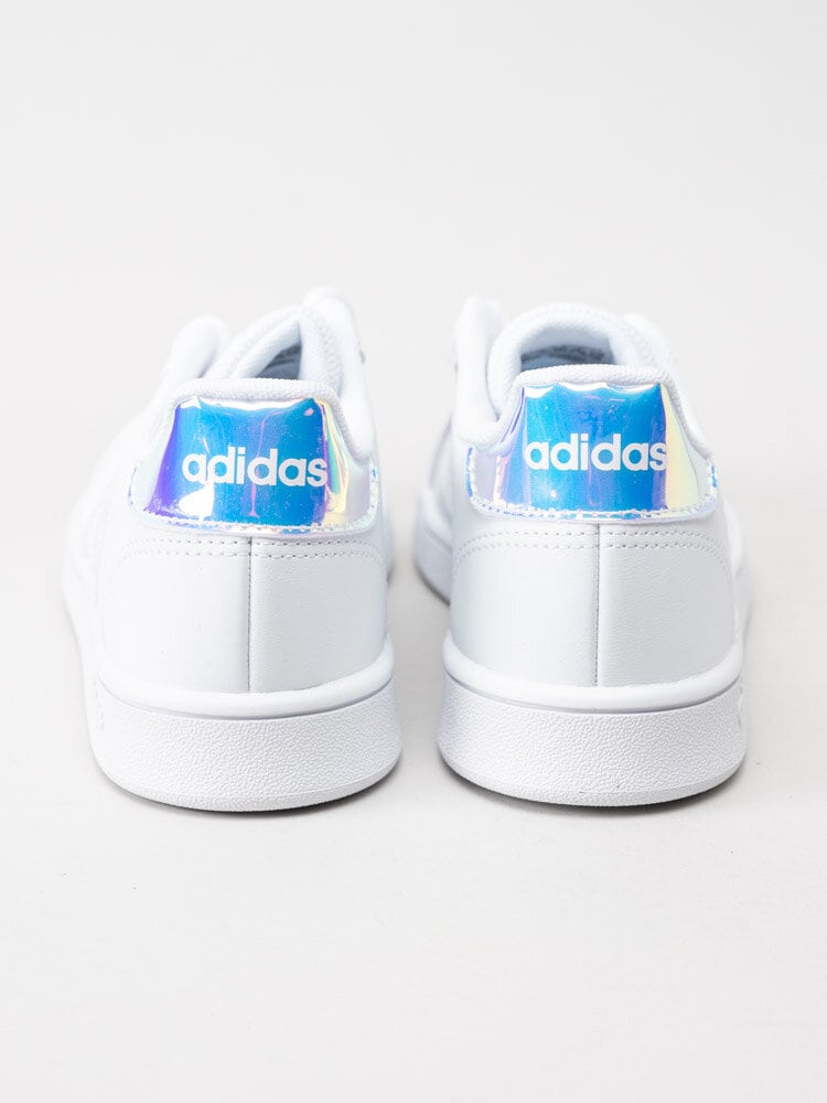 Adidas - Grand Court K - Vita sneakers med skimrande stripes
