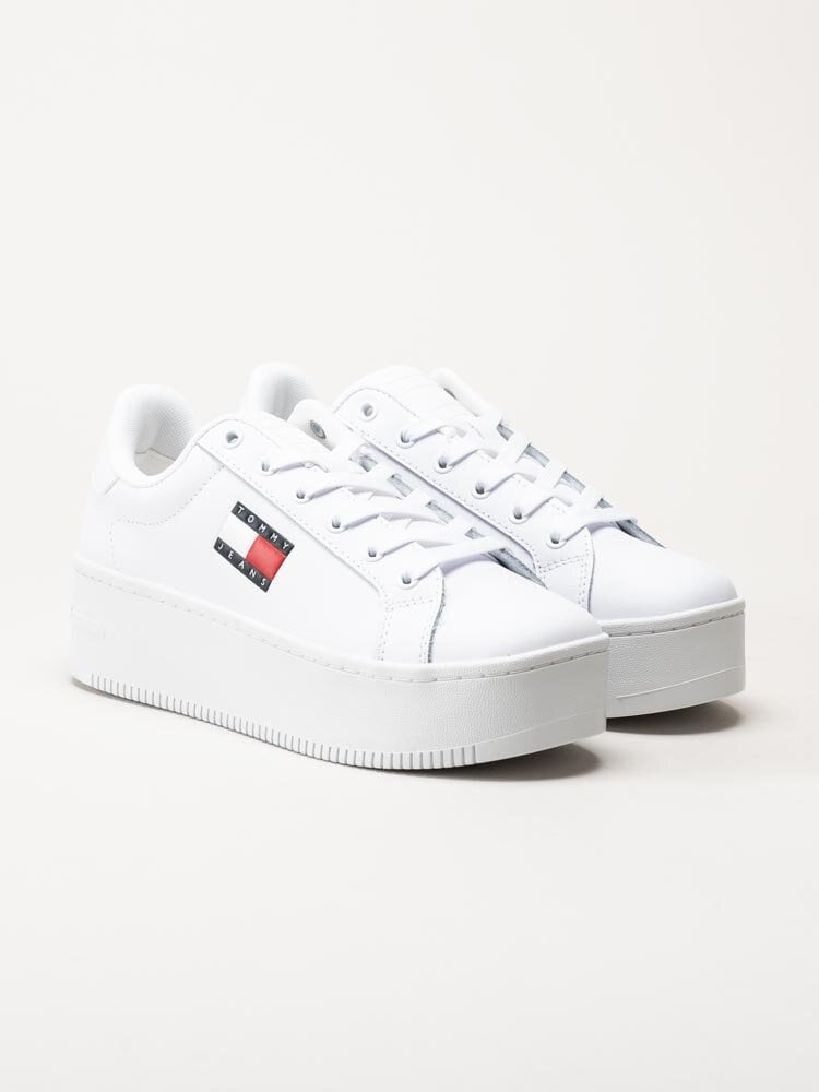 Tommy Hilfiger - TJW Platform Ess - Vita platåsneakers i skinn