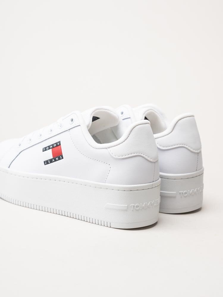 Tommy Hilfiger - TJW Platform Ess - Vita platåsneakers i skinn