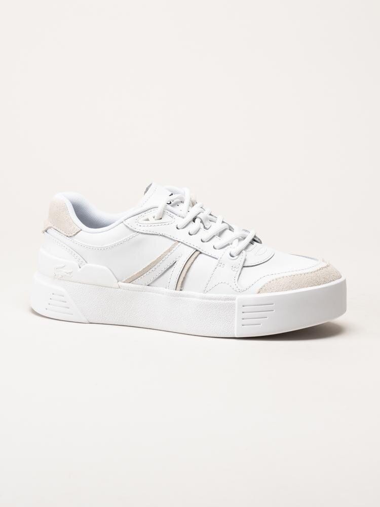 Lacoste - L002 EVO - Vita sneakers i skinn och mocka