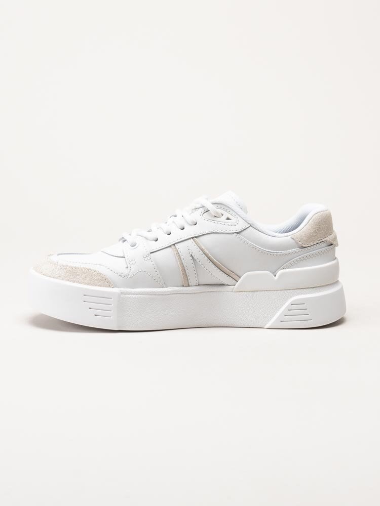 Lacoste - L002 EVO - Vita sneakers i skinn och mocka