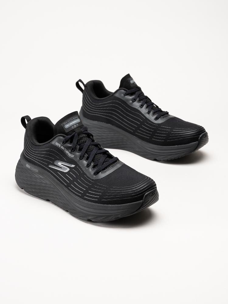 Skechers - Max Cushioning Elite 2.0 - Svarta vattentäta sneakers