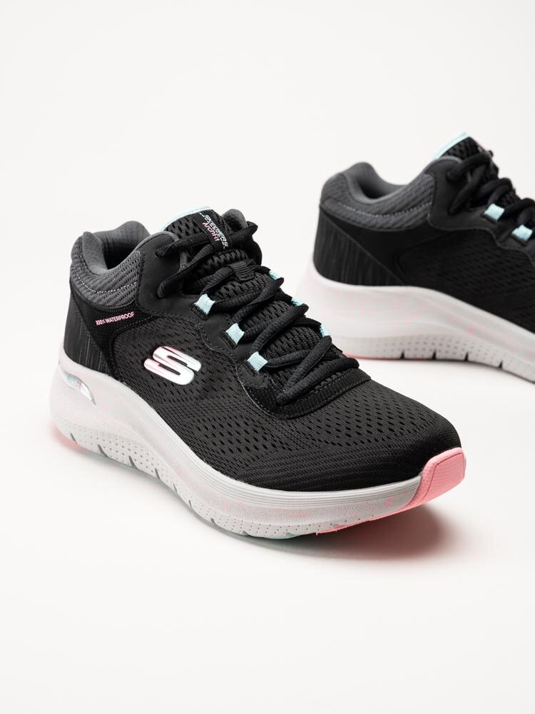 Skechers - Arch Fit 2.0 - Svarta höga sneakers