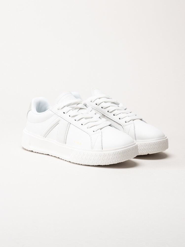 ARKK Copenhagen - Essence - Vita sneakers i skinn