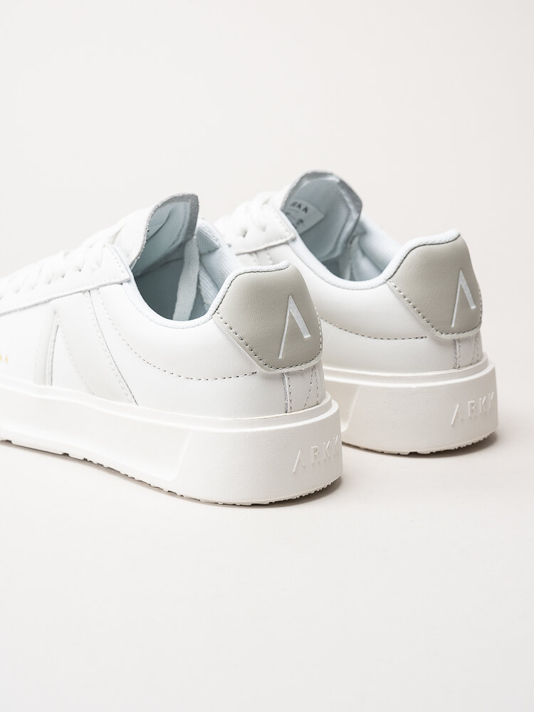 ARKK Copenhagen - Essence - Vita sneakers i skinn