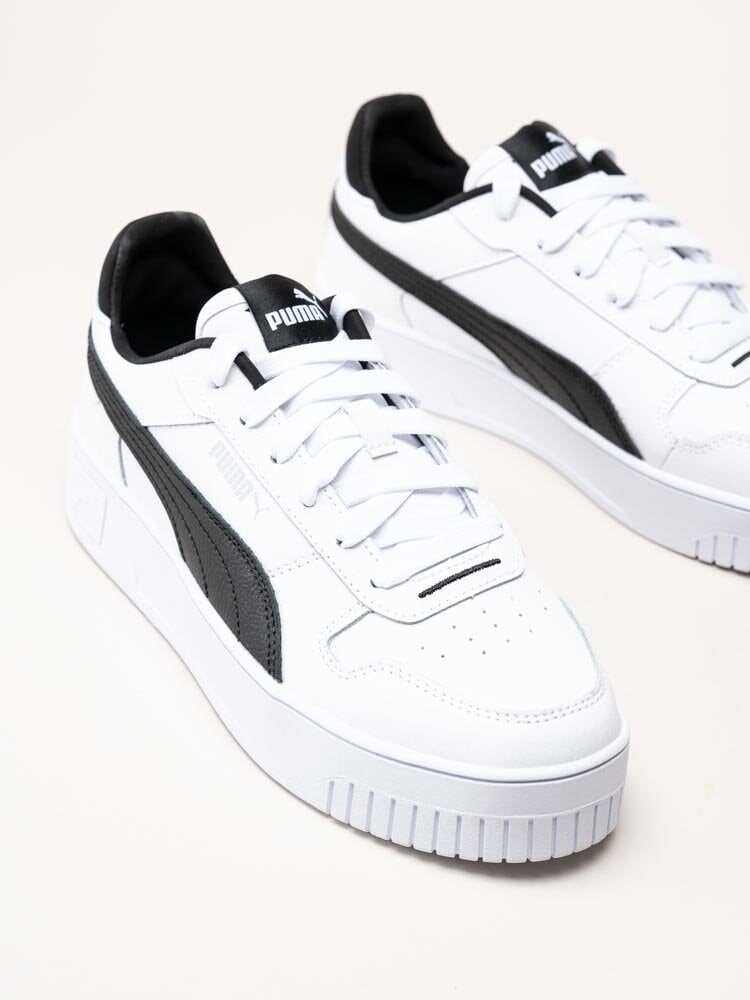 Puma - Carina Street - Vita sneakers i skinn