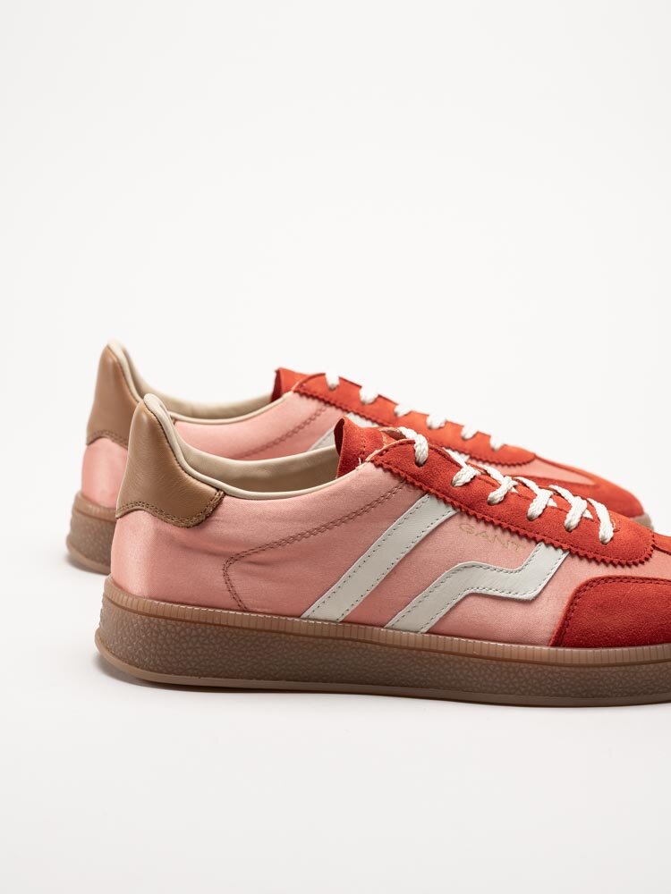 Gant Footwear - Cuzima - Röda retro sneakers i textil och mocka