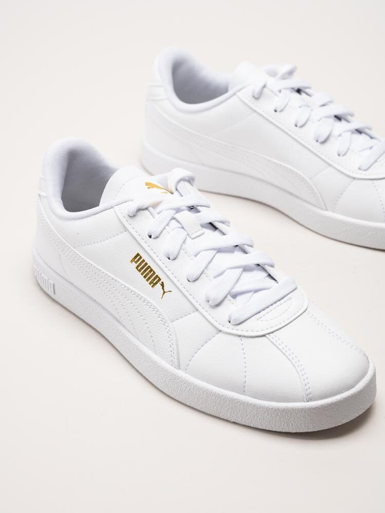 Puma - Club II SL - Vita sneakers i skinnimitation