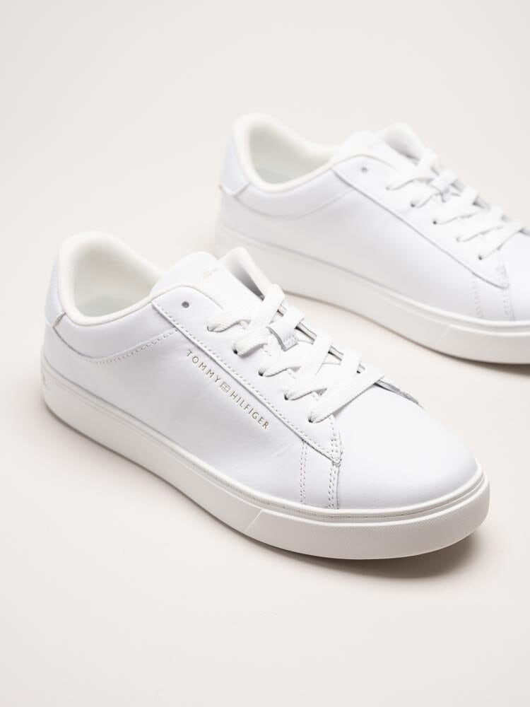 Tommy Hilfiger - Essential Court Sneaker - Vita sneakers i skinn