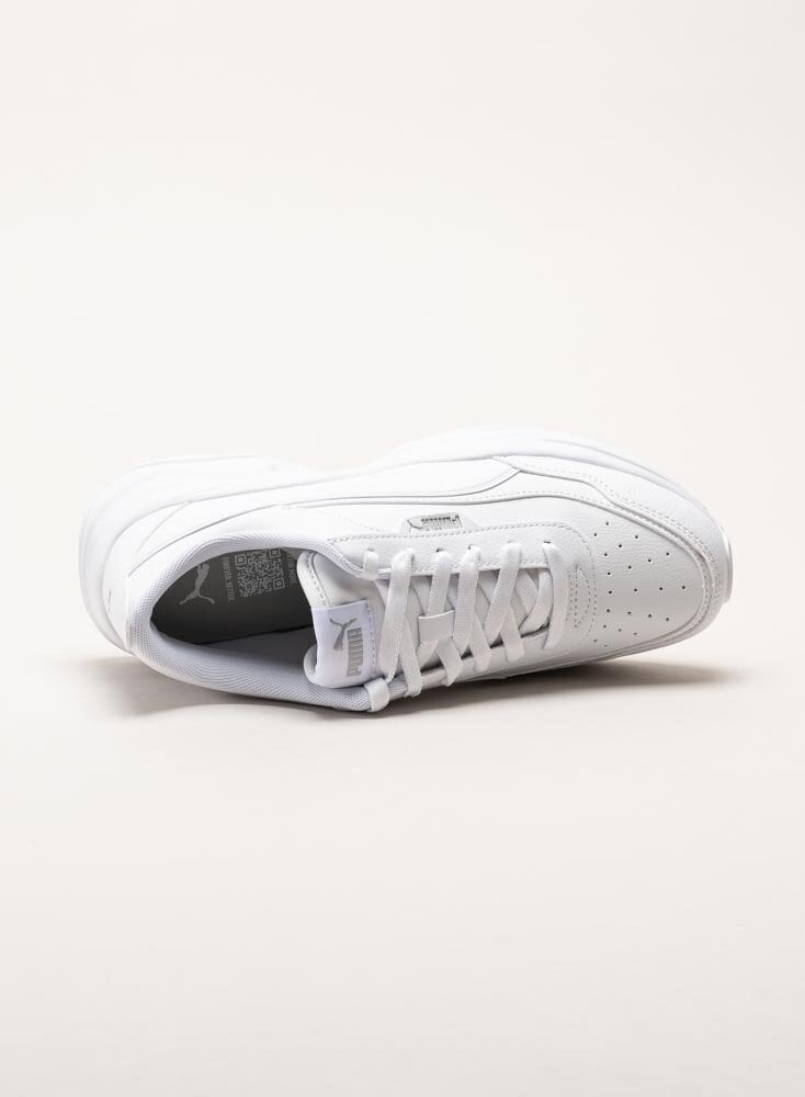 Puma - Cilia Mode - Vita chunky sneakers i skinnimitation