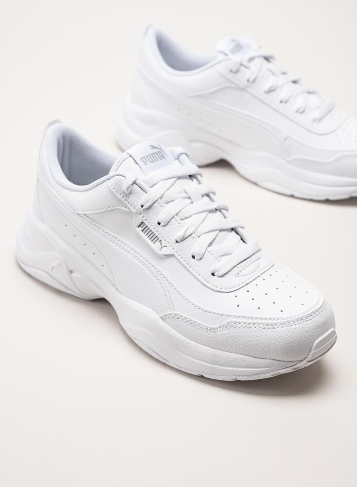 Puma - Cilia Mode - Vita chunky sneakers i skinnimitation